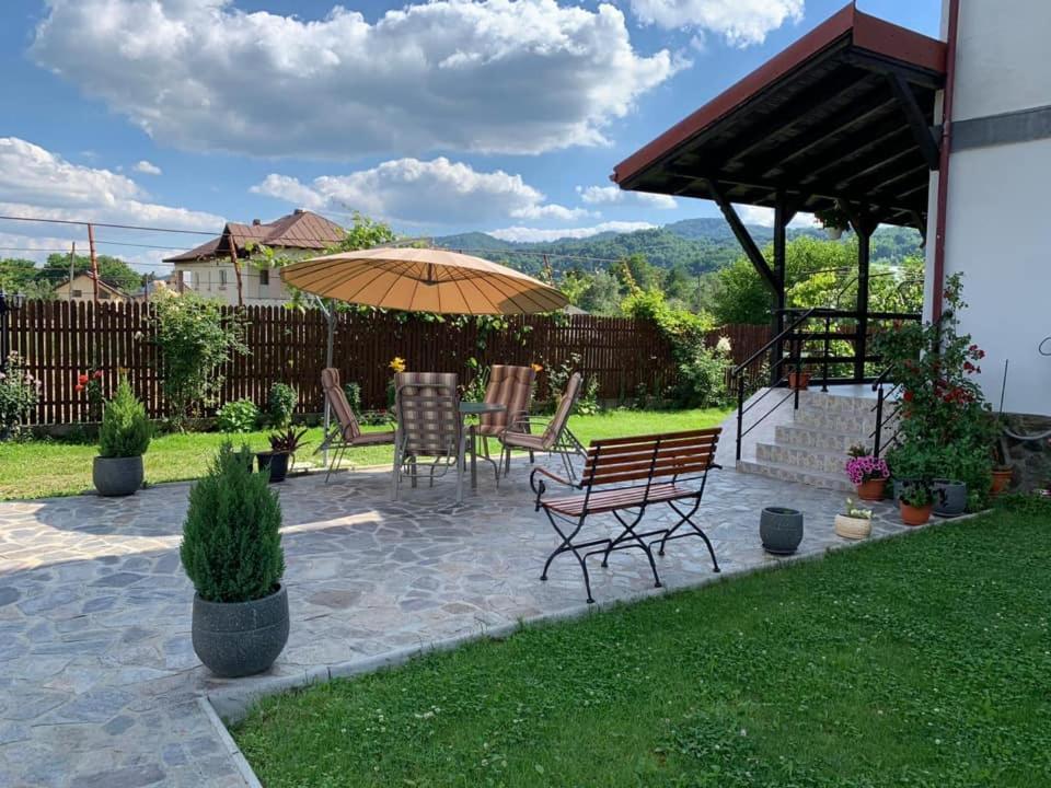Pensiunea Xandra Hotel Corbi Exterior foto