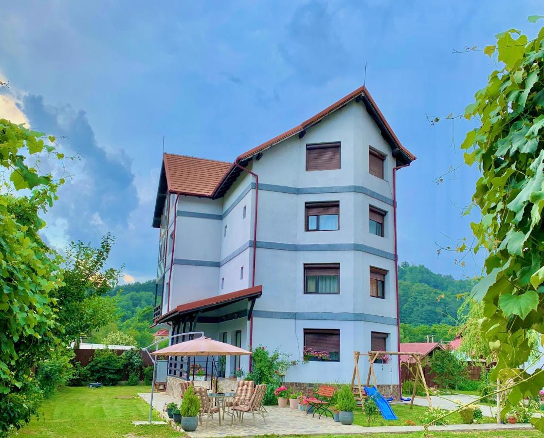 Pensiunea Xandra Hotel Corbi Exterior foto