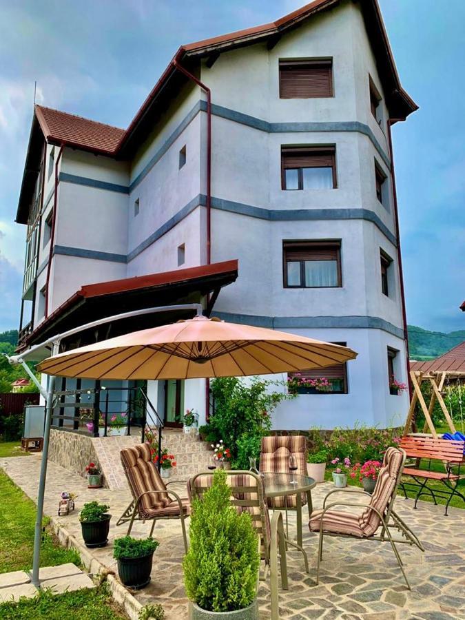 Pensiunea Xandra Hotel Corbi Exterior foto